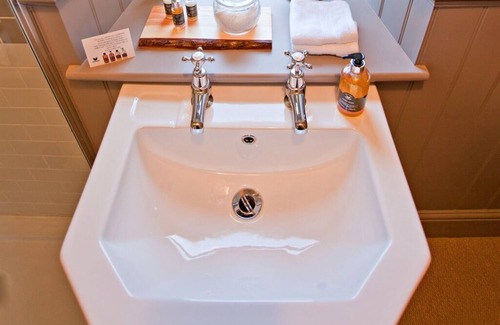 Newport Bed & Breakfast | Grove Park B&B