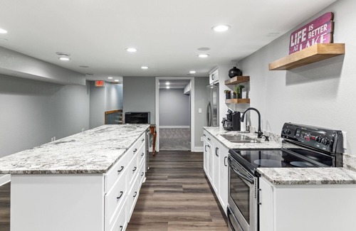 Sarona Condo | Grumpys Hideaway Condo