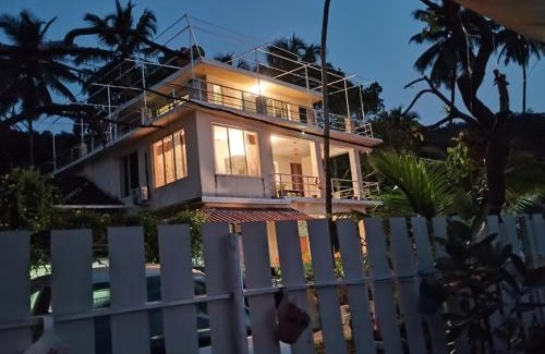 Vagator Bed & Breakfast | GS Home on the Bay - Sea view room