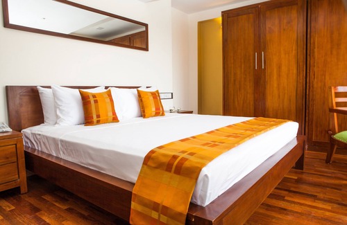 Wellawatta South Hotel | GSH Colombo