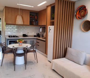 Canto do Mar Apartment | Guarajuba Summer Flat Melhor localização de Guarajuba e melhores Flats Beira Mar de Guarajuba Dispomos de 4 flats decorados no mesmo condomínio Aqui você não precisa de carro para nada Faça tudo à pé