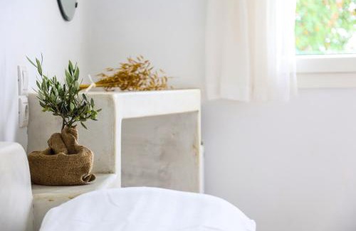 Kithnos Apartment | Guardiero