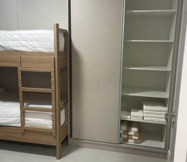 Tombo Apartment | Guarujá - Tombo - Pé na Areia