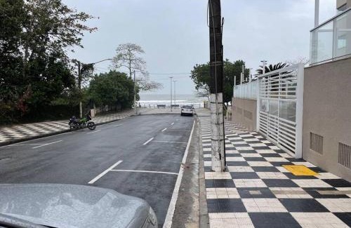 Tombo Apartment | Guarujá - Tombo - Pé na Areia