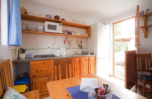 Robertson House | GUBAS DE HOEK meet eat sleep