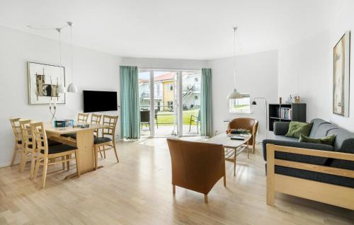 Gudhjem Apartment | Gudhjem Søpark Lejl 33