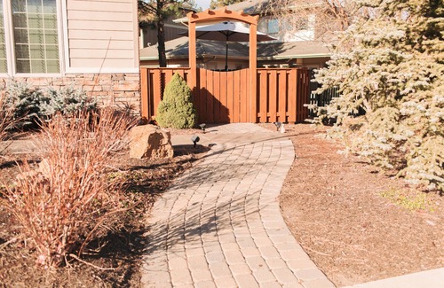 Southeast Bend Apartment | Guest Haven -quiet, cozy hideway in SE Bend.Private enclosed patio. Pet friendly