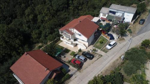 Star Dojran House | Guest Home Elena