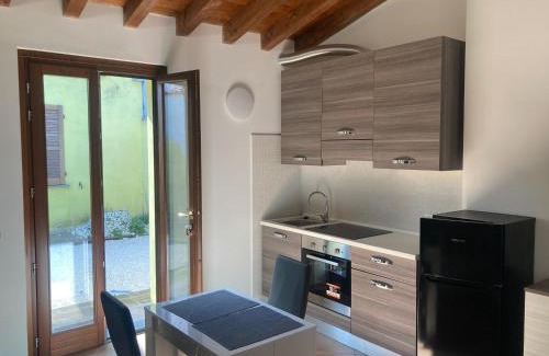 San Martino del Lago Apartment | Guest house Circuit