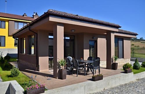 Rakitovo House | Guest House Colori
