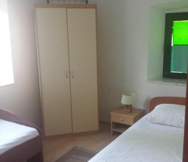 Opuzen House | Guest House Fosa