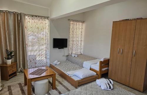 Predejane House | Guest House Konak Iris