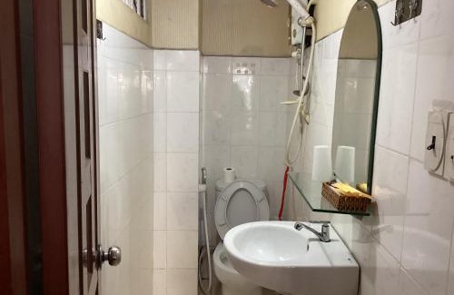 Downtown Ho Chi Minh City House | Guest House UTTRANG