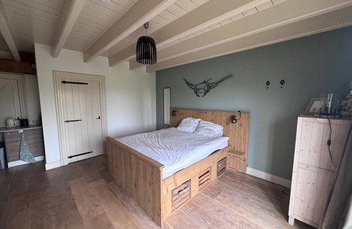 Beets Other | Guest room on farm in rural setting