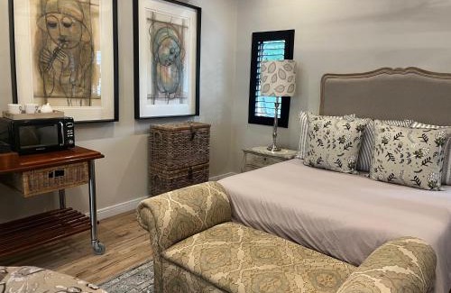 Greater Johannesburg Metropolitan Area Apartment | Guest suite in leafy Morningside