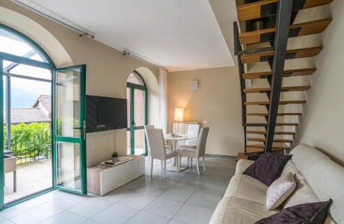 Nesso Apartment | GuestHost - Flat x4 in residence with swimming pool!