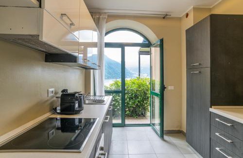 Nesso Apartment | GuestHost - Flat x4 in residence with swimming pool!