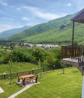 Shale Bed & Breakfast | Guesthouse Driti