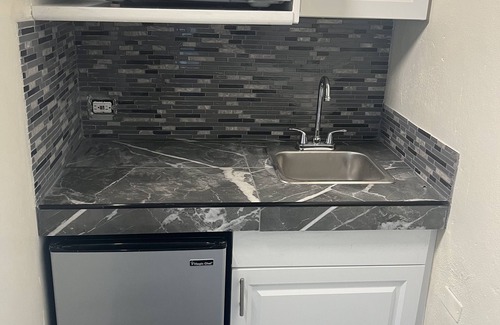 Nassau Cottage | Guesthouse in quiet are of Nassau, Bahamas