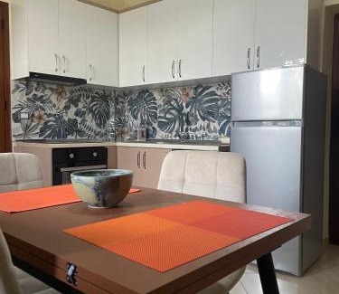 Ishem House | Guesthouse Shtëpia në Pyll