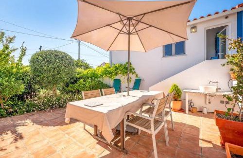 Praia das Macas House | GuestReady - A special place near the beaches