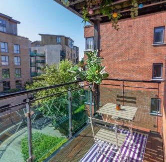 Ashtown Apartment | GuestReady - Modern stay by Pheonix Park