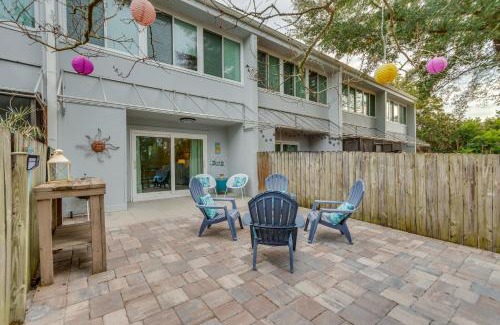 Pensacola Apartment | Gulf Breeze Escape with Patio and Community Pool!