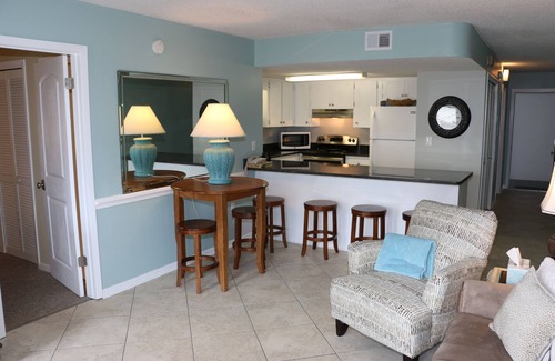 Gulf Shores Condo | Gulf Front 4th Floor Condo, complete with a great view!