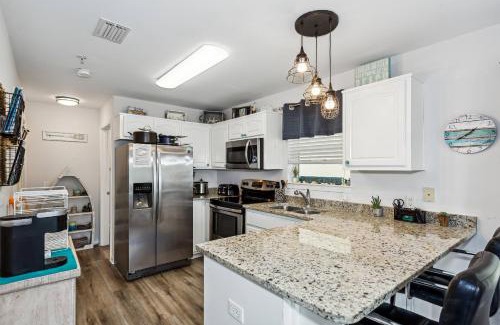 Navarre Beach House | Gulf Island Condos Unit 514