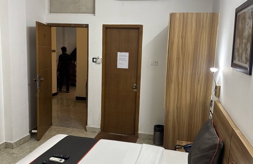 Thousand Lights Hotel | GULNAAR INN