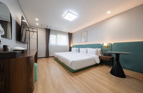 Gunsan Bed & Breakfast | Gunsan Hound Hotel