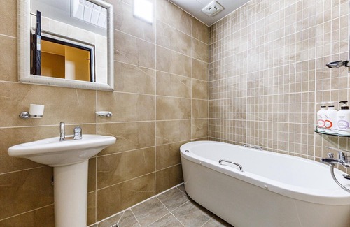 Gunsan Hotel | Gunsan Rings