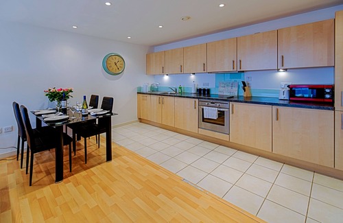 Portsmouth Apartment | Gunwharf Quays Apartments