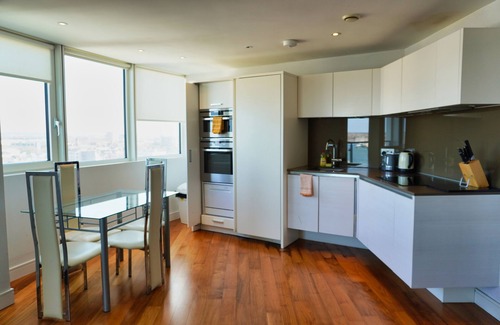 Portsmouth Apartment | Gunwharf Quays Apartments