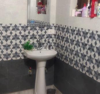 Udyog Vihar House | Gurgaon Properties