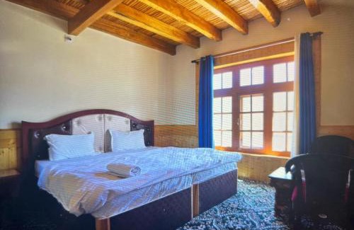 Kargil House | Guru view Home stay