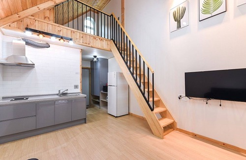 Gwangyang House | Gwangyang Banwolsanjang Pension