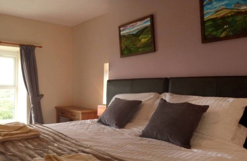 Glandyfi House | Gwarcwm Uchaf in the beautiful Talybont