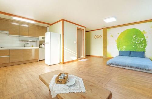 Gyeongju House | Gyeongju Beach Castle Pension