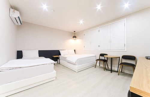 Gyeongsan Hotel | Gyeongsan Love way