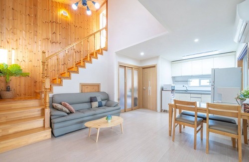 Gyeongju House | Gyepngju Camino Pool Villa
