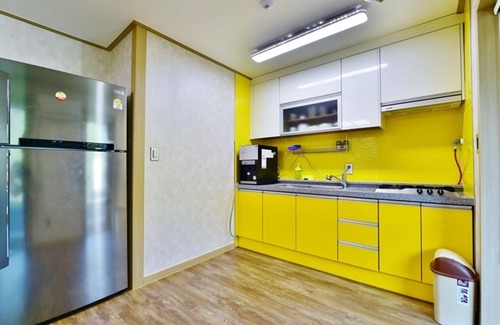 Chajakpawi House | Gyeryongsan Donghaksa Toranga Pension