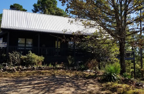 Story Cabin | Gypsy Sunset cabin - gorgeous sunset views overlooking Lake Ouachita valley,