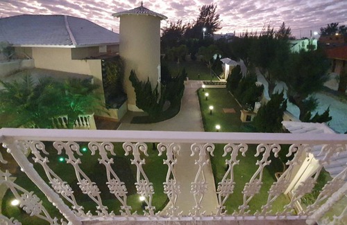 Grussai House | Há Pousada Dom Quixote Esta a 1 Minuto do mar e lhe Oferece Requinte e Aconchego