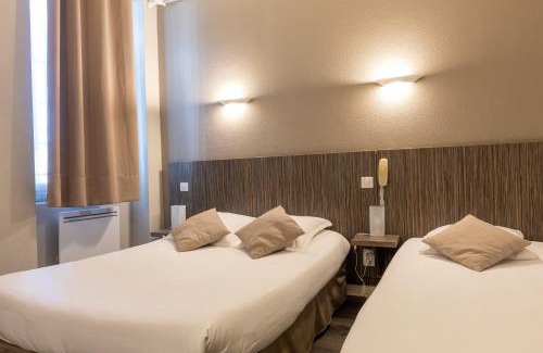 Argeles Gazost Hotel | Hôtel Café les Fleurs