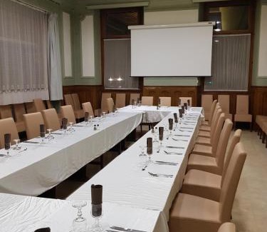 Saint-Jean-de-Maurienne Hotel | Hôtel de l'Europe