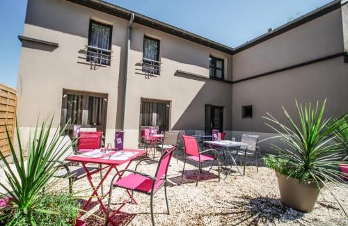 Theix-Noyalo Hotel | Hôtel Inn Design Resto Novo Vannes