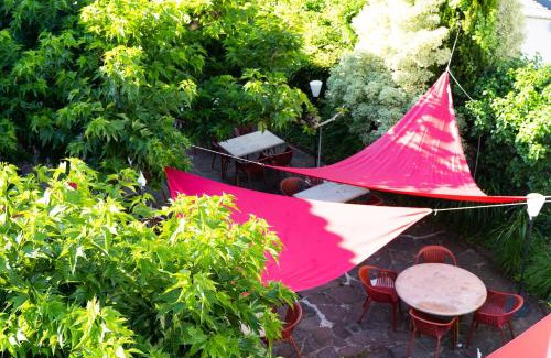 Saint-Etienne-de-Baigorry Hotel | Hôtel Juantorena