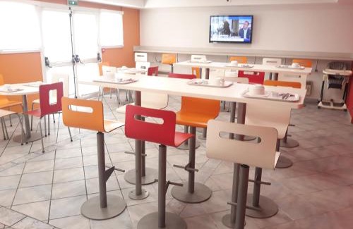 Tarbes Hotel | Hôtel Kennedy Parc des Expositions