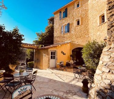 Vaison-la-Romaine Hotel | Hôtel La Bastide de Vaison